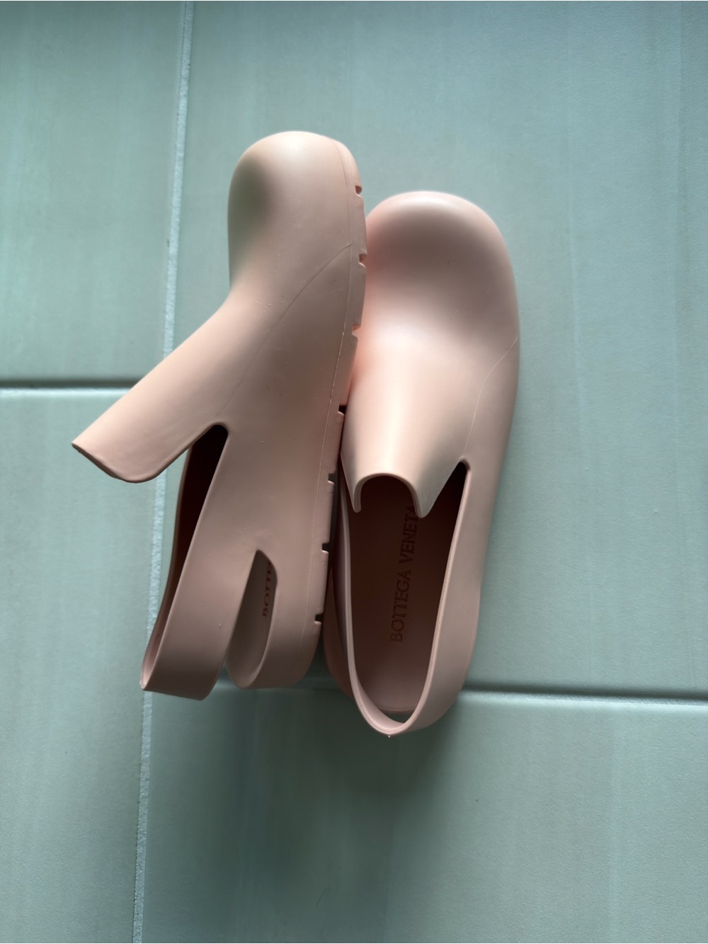 Bottega Veneta Women's Blush Pink Slip-On Mules - Picture 3 of 6
